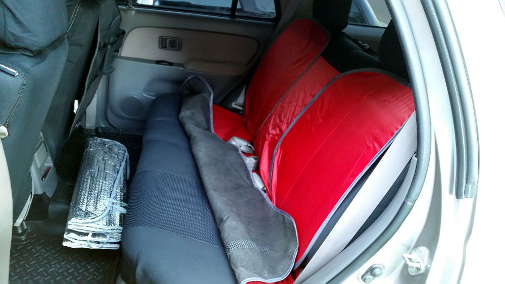 REAR%20SEATS.jpg